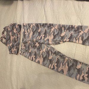 Fabletics Set Size: Large